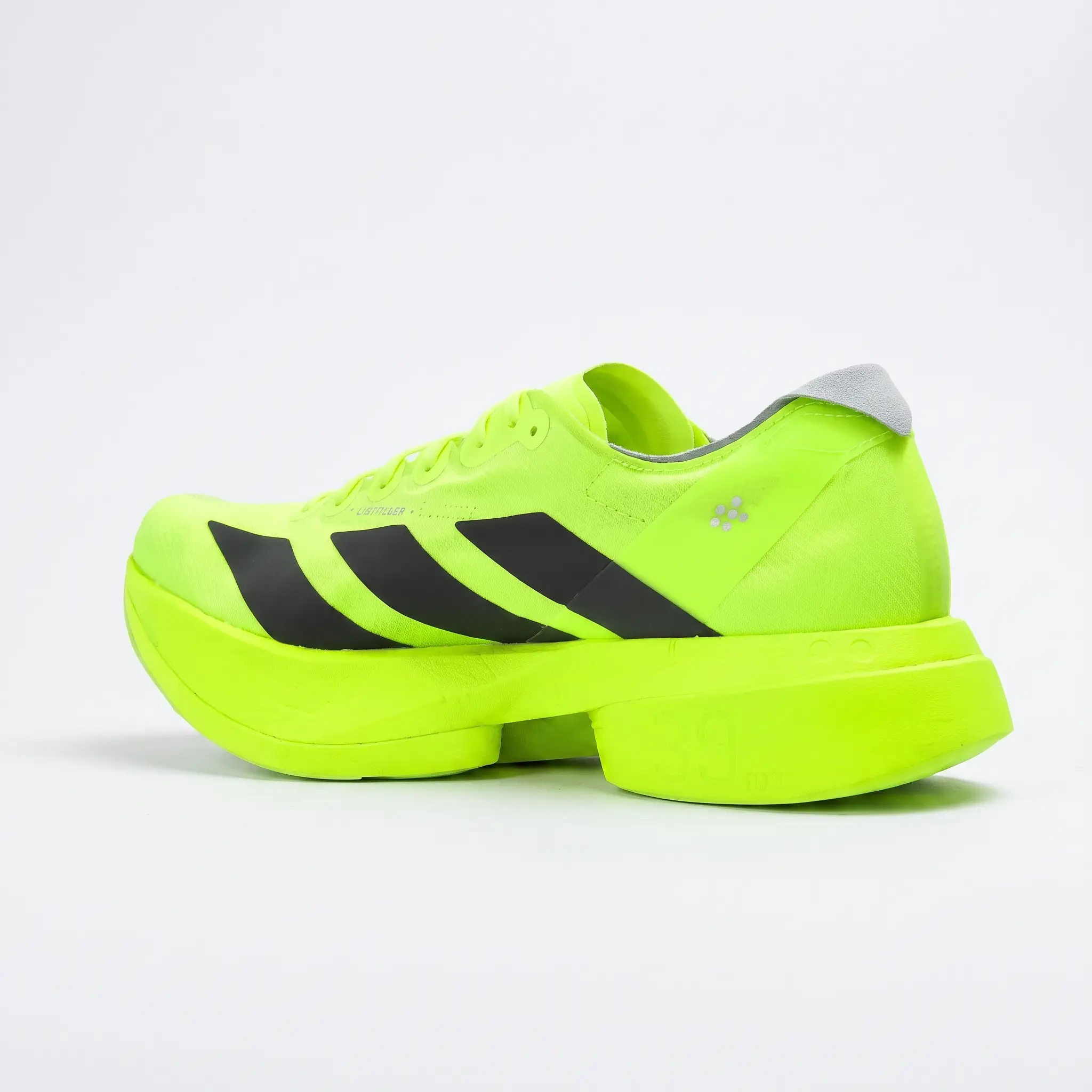 Adidas Adizero Adios Pro 4 Lucid Lemon – Vista Lateral Interior Adidas Adizero Adios Pro 4 Lucid Lemon vista lateral interior.