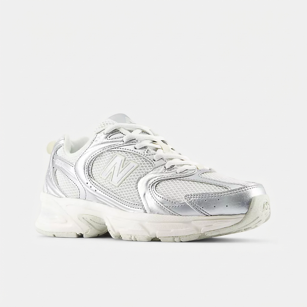 New Balance 530 Silver Metallic frontal New Balance 530 Silver Metallic vista frontal