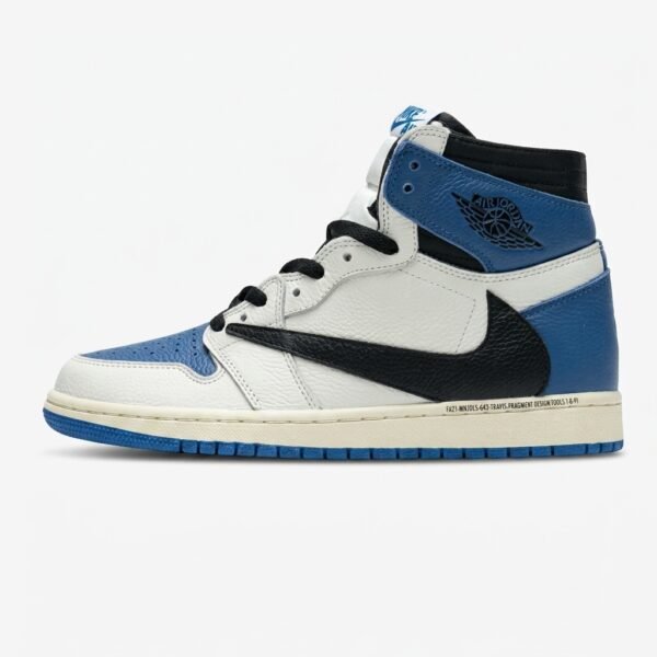 Vista lateral do Air Jordan 1 High Travis Military com colorway Military e tecnologia Nike Air.