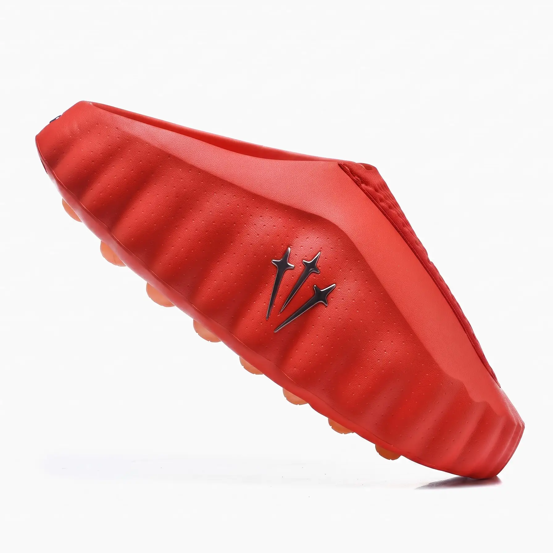 Nike Mind 001 Nocta Slide Red — Perfil Lateral Nike Mind 001 Nocta Slide vermelho vista de perfil lateral