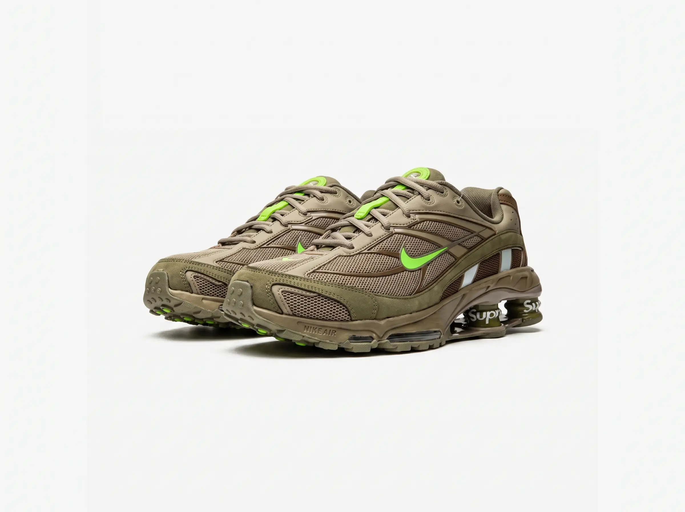 Nike Shox Ride 2 SP Supreme Olive – Vista Superior Nike Shox Ride 2 SP Supreme Olive vista superior.