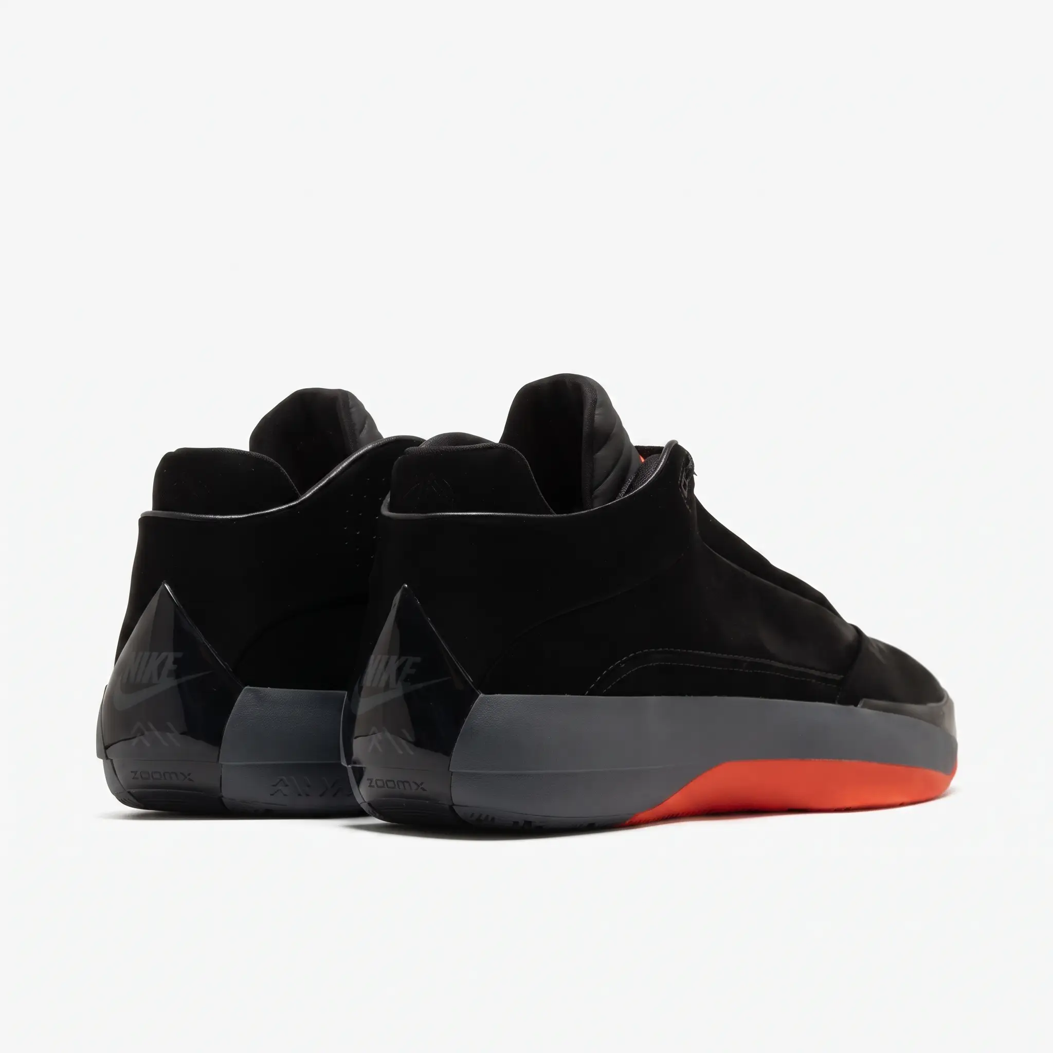 Air Jordan 40 Infrared detalhe do design Air Jordan 40 Infrared detalhe preto cinzento e Infrared 23